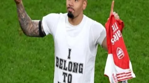 巴塞罗那欧冠夺冠呼声高涨，亚马尔曾遭对手击败