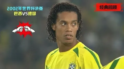 黄旭华院士离世，市民手捧核潜艇模型缅怀致敬